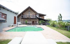 Riverbend Berg Lodge